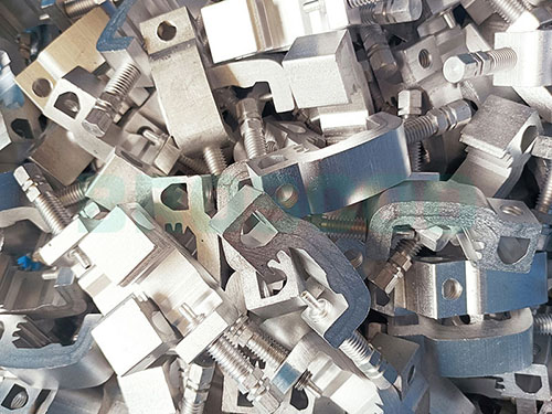 Mechanical lugs