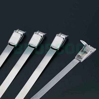 Loose stainless steel tie