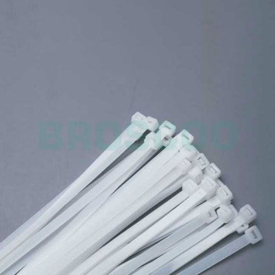 Self-locking nylon tie